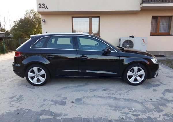 Audi A3 cena 48900 przebieg: 180000, rok produkcji 2014 z Hrubieszów małe 466